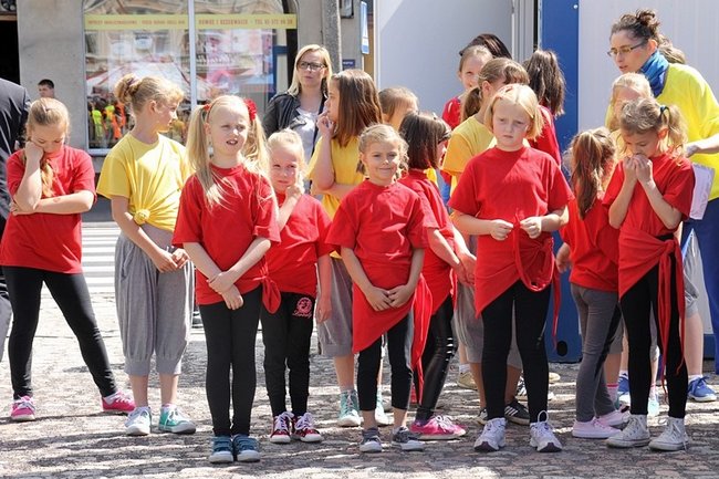 Impreza mlekiem płynąca - zdjęcia