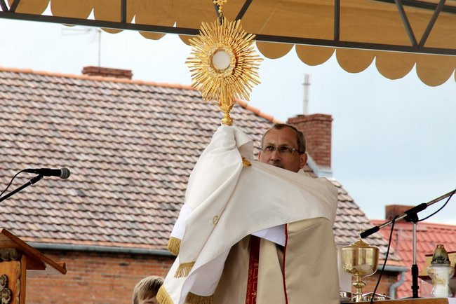 Zjednoczeni przez Eucharystię - zdjęcia