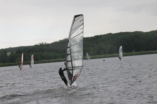 Przy pełnym wietrze - zdjęcia