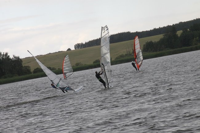 Przy pełnym wietrze - zdjęcia