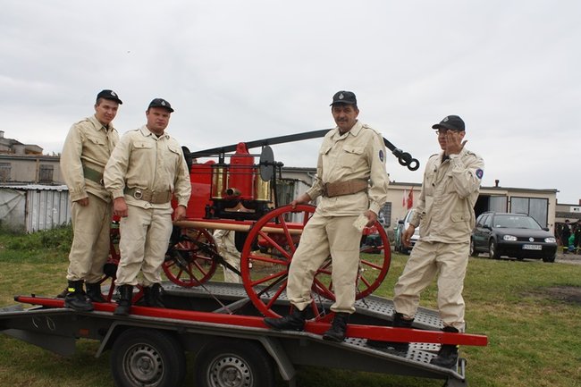 Rywalizowali w deszczu