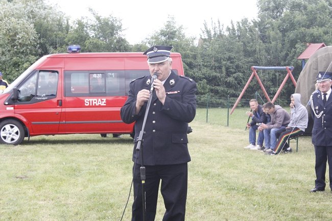 Rywalizowali w deszczu