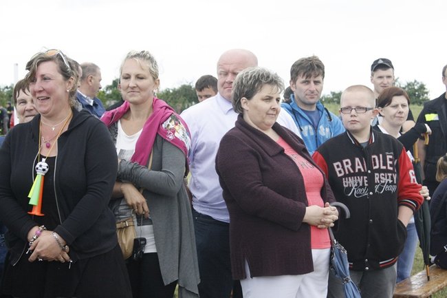 Rywalizowali w deszczu