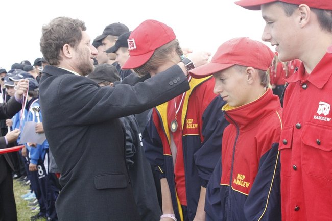 Rywalizowali w deszczu