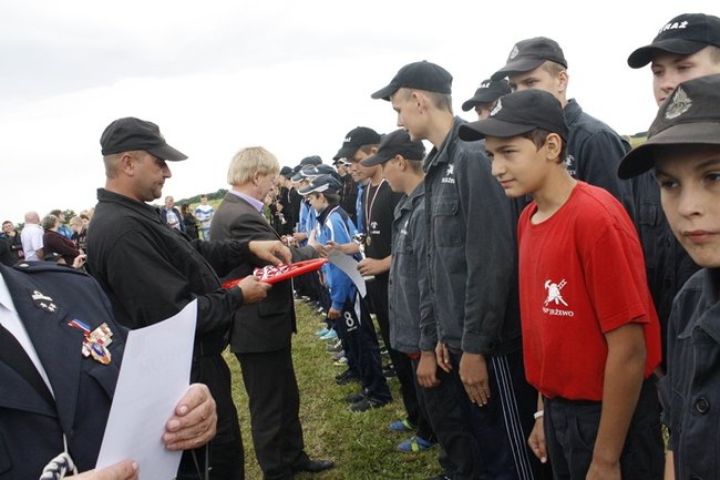 Rywalizowali w deszczu