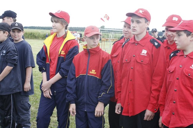 Rywalizowali w deszczu