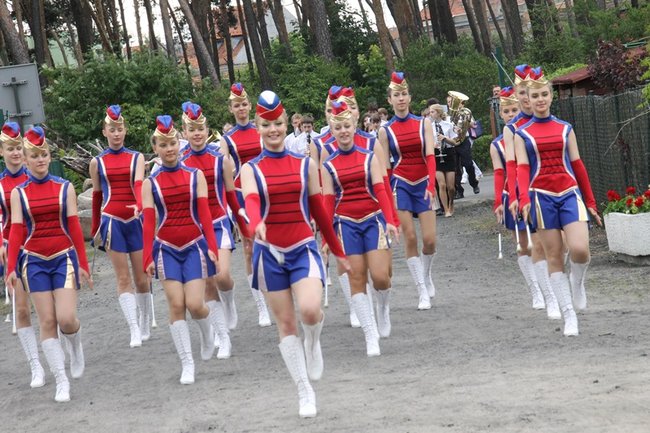 Setki rowerzystów na trasie