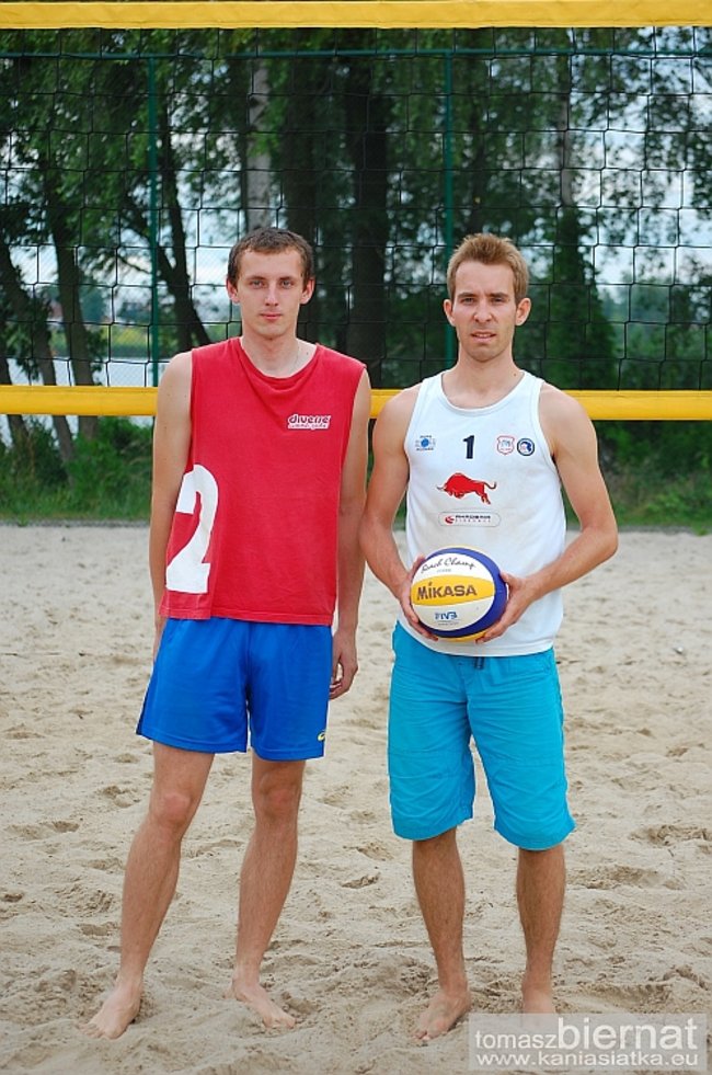 Siatkarskie emocje na plaży - zdjęcia