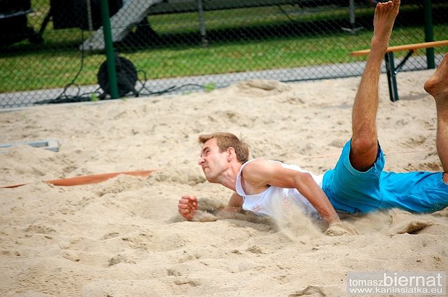 Siatkarskie emocje na plaży - zdjęcia