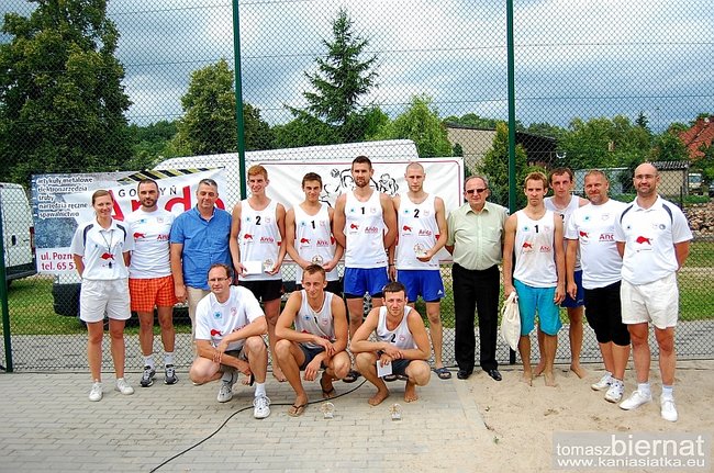 Siatkarskie emocje na plaży - zdjęcia