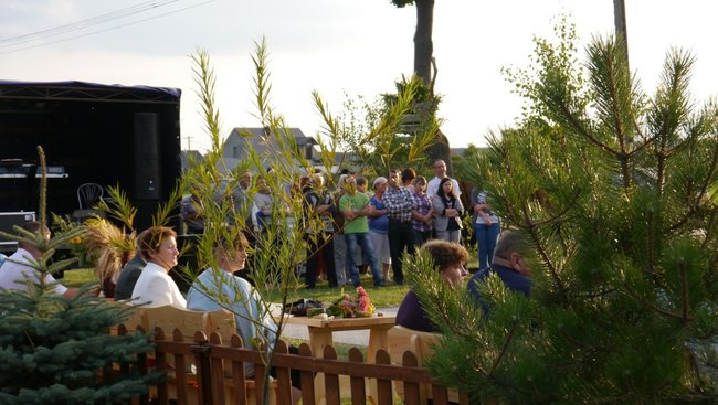 Dożynki z bukietami kwiatów - zdjęcia