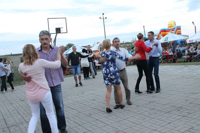 Tańczyli jak im zagrała - zdjęcia