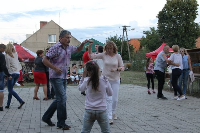 Tańczyli jak im zagrała - zdjęcia