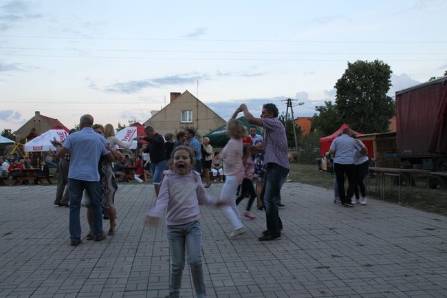 Tańczyli jak im zagrała - zdjęcia