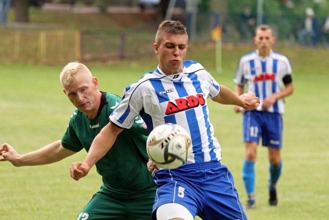 Wygrana okupiona kartkami - zdjęcia