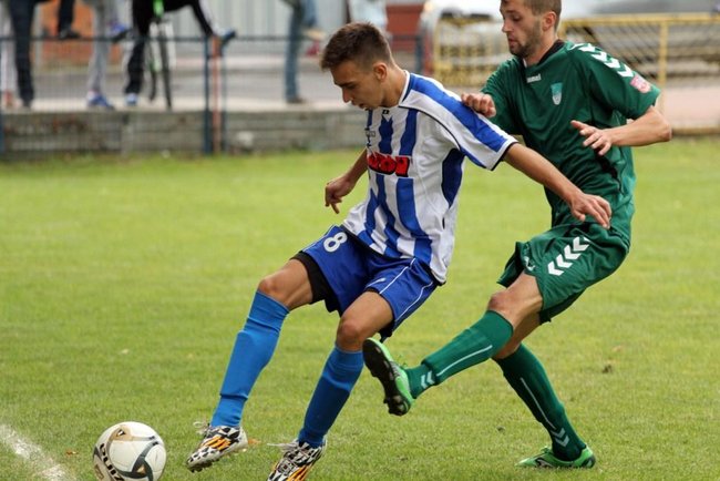 Wygrana okupiona kartkami - zdjęcia