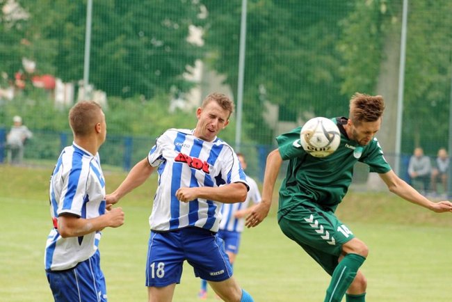 Wygrana okupiona kartkami - zdjęcia