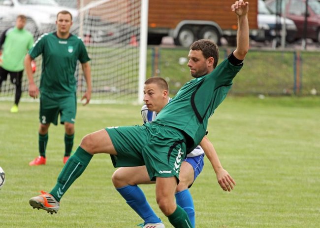 Wygrana okupiona kartkami - zdjęcia