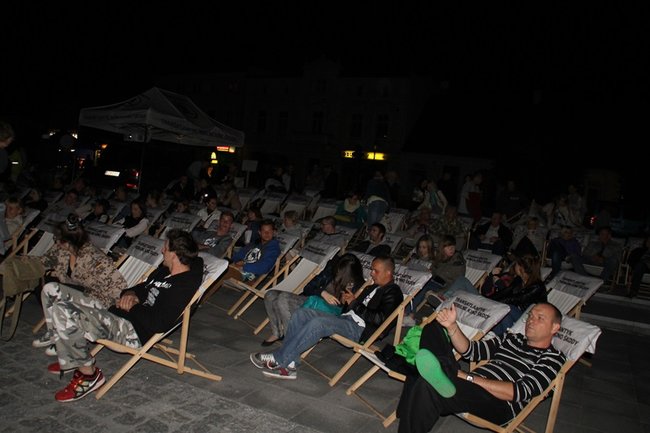 Kino na leżakach - zdjęcia