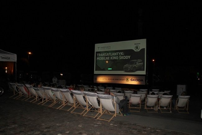 Kino na leżakach - zdjęcia