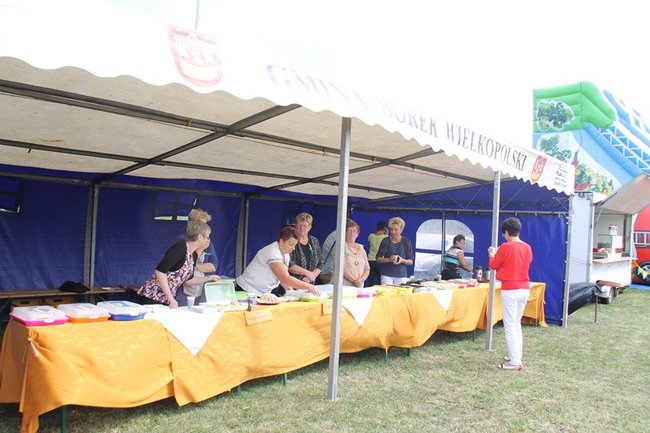 Dzielili się chlebem i radością - zdjęcia