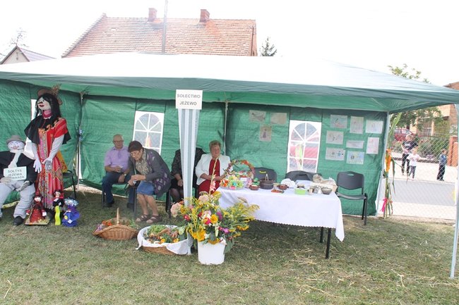 Dzielili się chlebem i radością - zdjęcia