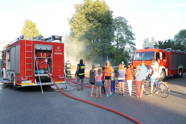 Tyle siana poszło z dymem - zdjęcia