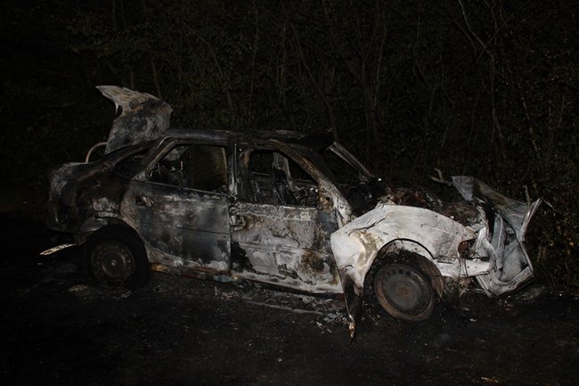 Uratowany z płonącego auta - zdjęcia