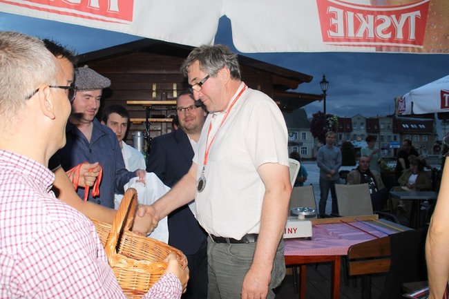 Zwyciężyli jedenastoma szajbkami - zdjęcia