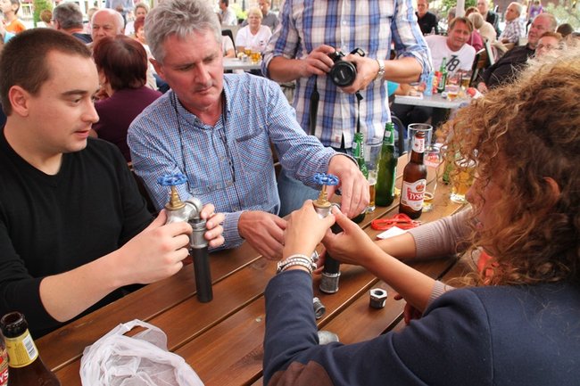 Zwyciężyli jedenastoma szajbkami - zdjęcia
