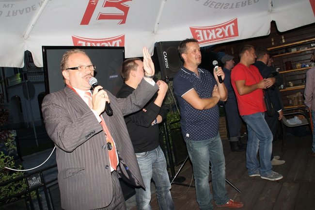 Zwyciężyli jedenastoma szajbkami - zdjęcia