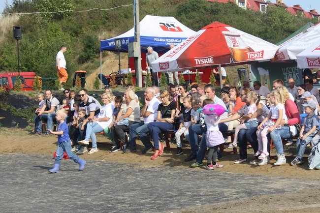 Festyn z szachownicą - zdjęcia