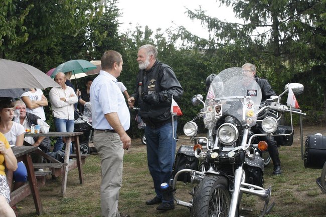 Festyn pod parasolami - zdjęcia