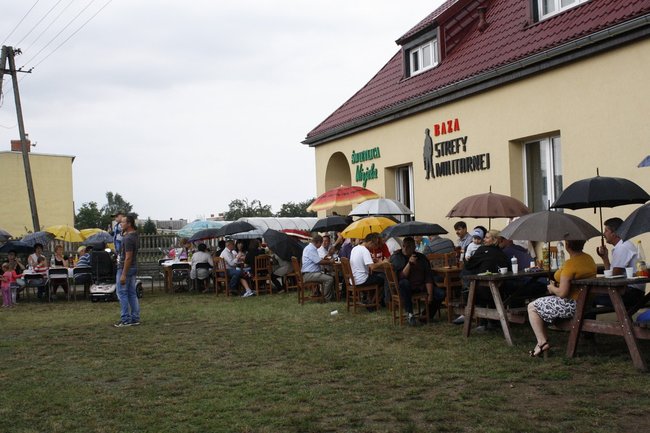 Festyn pod parasolami - zdjęcia