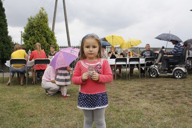 Festyn pod parasolami - zdjęcia