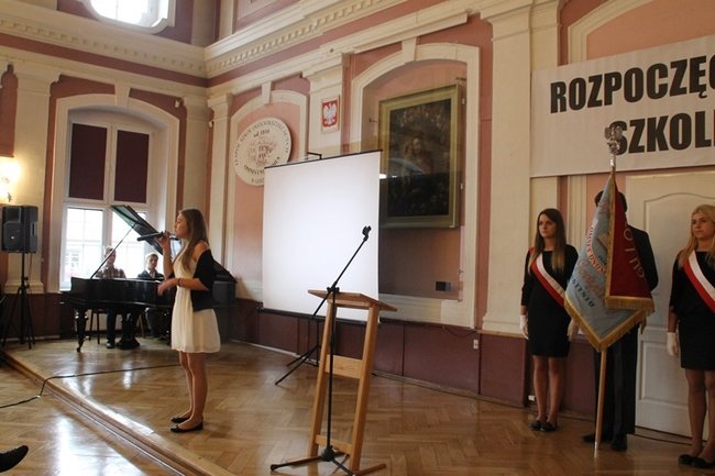 Nikt nie lubi lizusów - zdjęcia