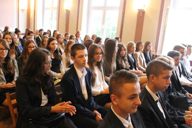 Nikt nie lubi lizusów - zdjęcia