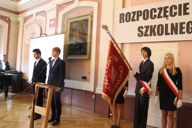 Nikt nie lubi lizusów - zdjęcia