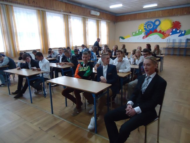 Z uśmiechem do szkoły - zdjęcia