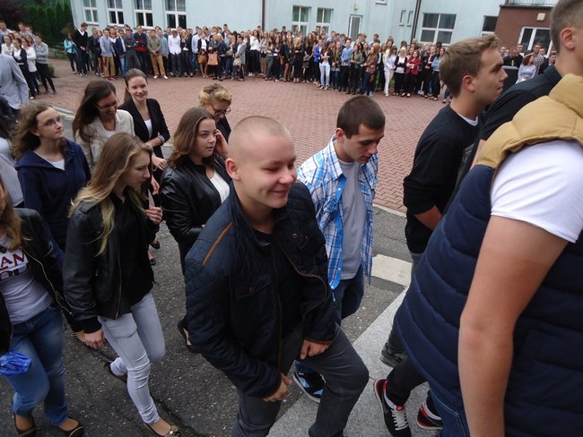 Z uśmiechem do szkoły - zdjęcia