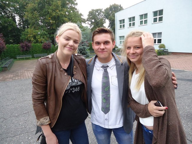 Z uśmiechem do szkoły - zdjęcia