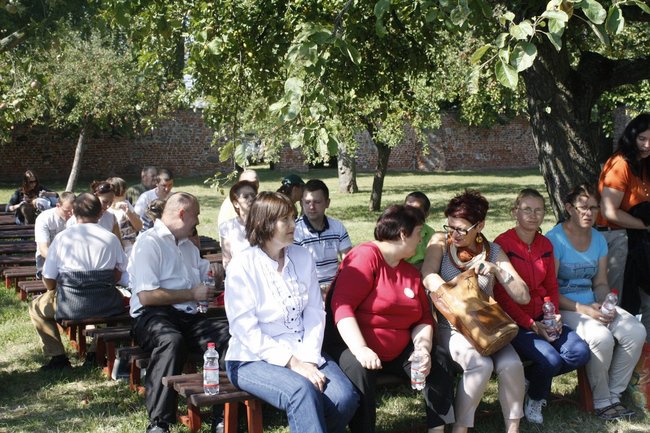 Impreza w klasztornych ogrodach - zdjęcia