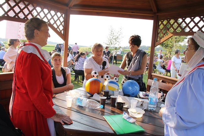 Odkrywali prawdziwą wieś