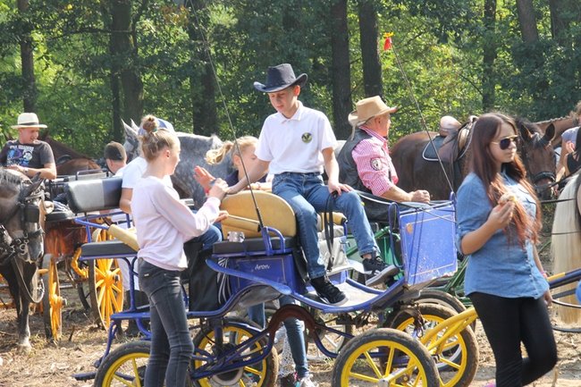 Ruszyli z kopyta - zdjęcia