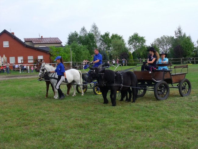 Impreza na szóstkę - zdjęcia