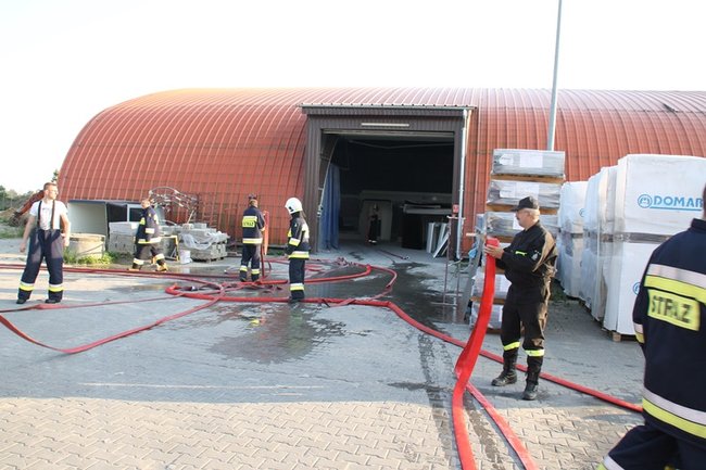 Symulowany pożar w Debonie - zdjęcia