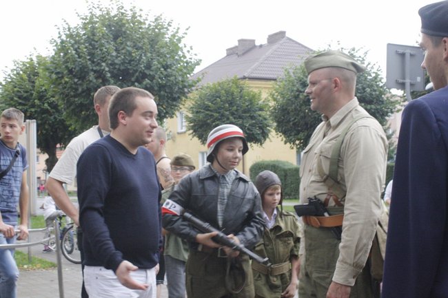 Zabarykadowane kino - zdjęcia