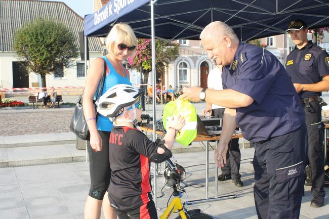 Zwyciężył mężczyzna w szpilkach - video