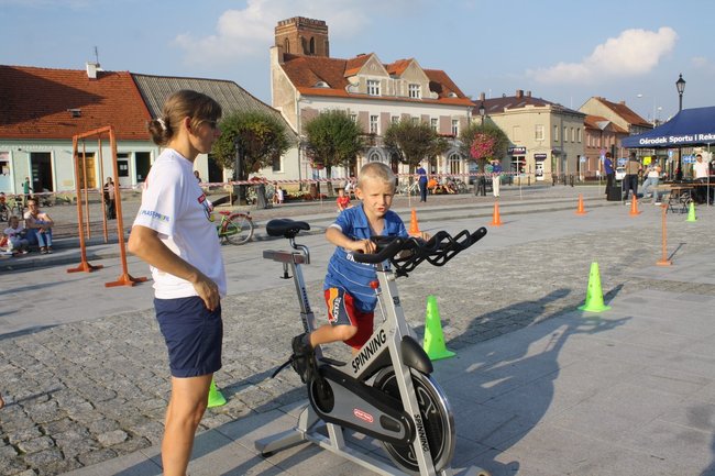 Zwyciężył mężczyzna w szpilkach - video