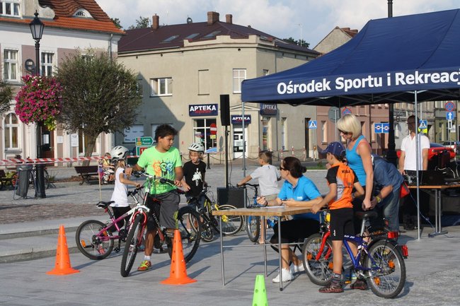Zwyciężył mężczyzna w szpilkach - video